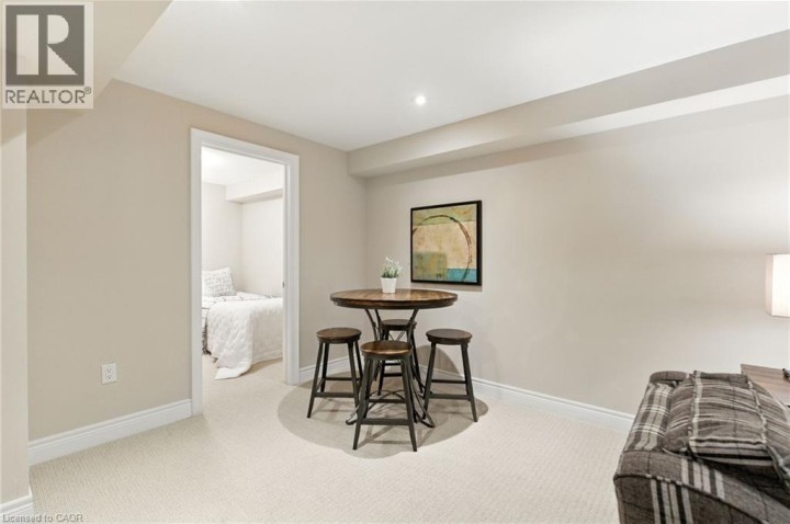 Photo 36 at 4 Burgundy Grove, Meadowlands, Ancaster