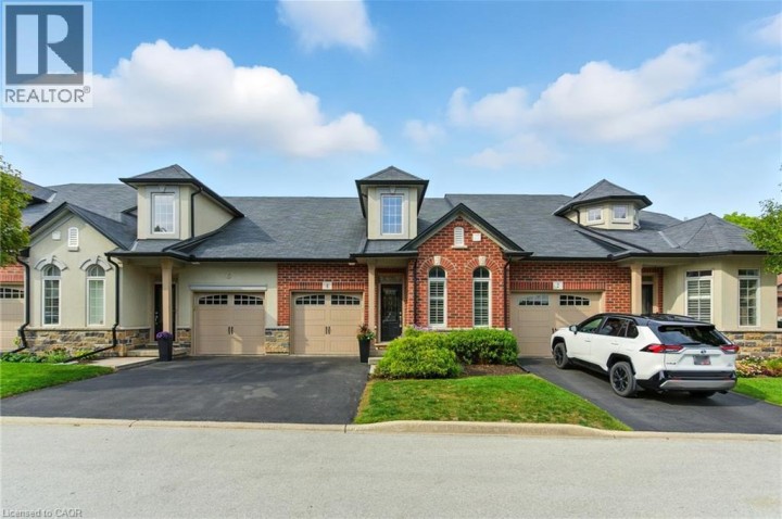 Photo 2 at 4 Burgundy Grove, Meadowlands, Ancaster