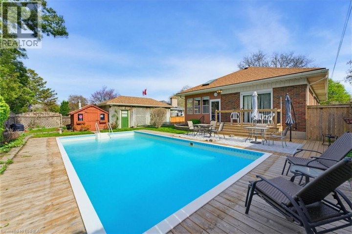 Photo 25 at 90 Henderson Avenue, Queensway / Grove, Brantford