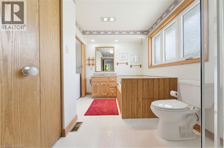 Photo 27 at 90 Henderson Avenue, Queensway / Grove, Brantford