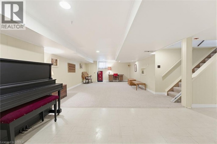 Photo 30 at 90 Henderson Avenue, Queensway / Grove, Brantford