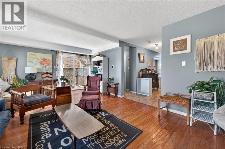 Photo 18 at 1 - 19 Wren Court, Tillsonburg