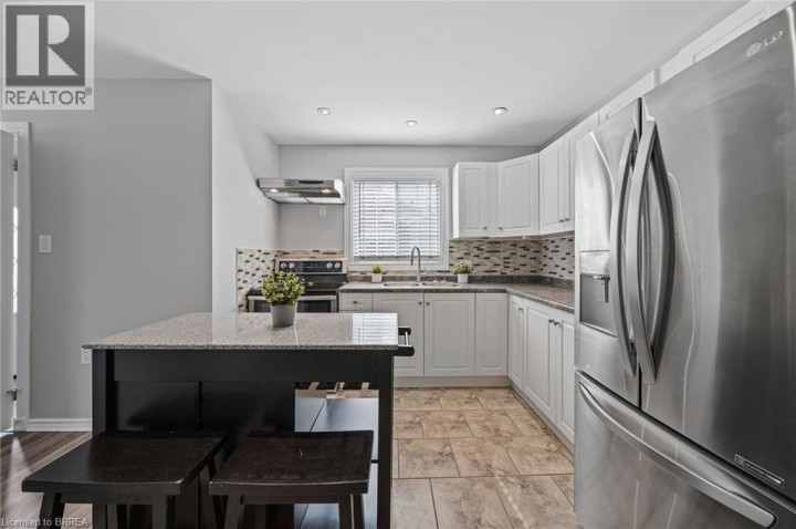 Photo 12 at 44 Lawrence Street, Terrace Hill, Brantford
