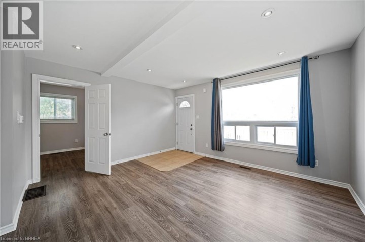 Photo 7 at 44 Lawrence Street, Terrace Hill, Brantford