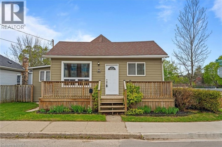 Photo 3 at 44 Lawrence Street, Terrace Hill, Brantford