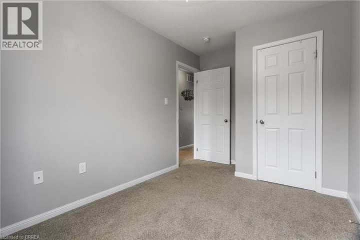 Photo 20 at 32 - 21 Diana Avenue, Empire, Brantford