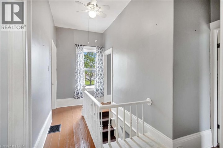 Photo 17 at 303 Dalhousie Street, East Ward, Brantford