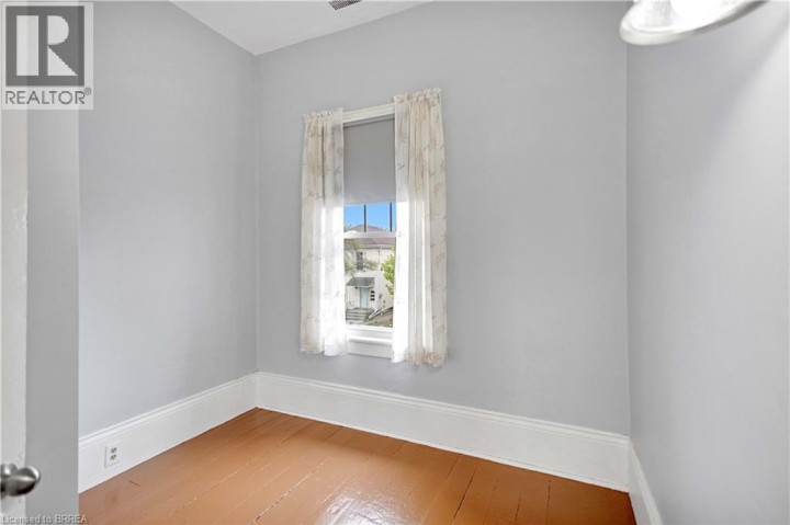 Photo 20 at 303 Dalhousie Street, East Ward, Brantford