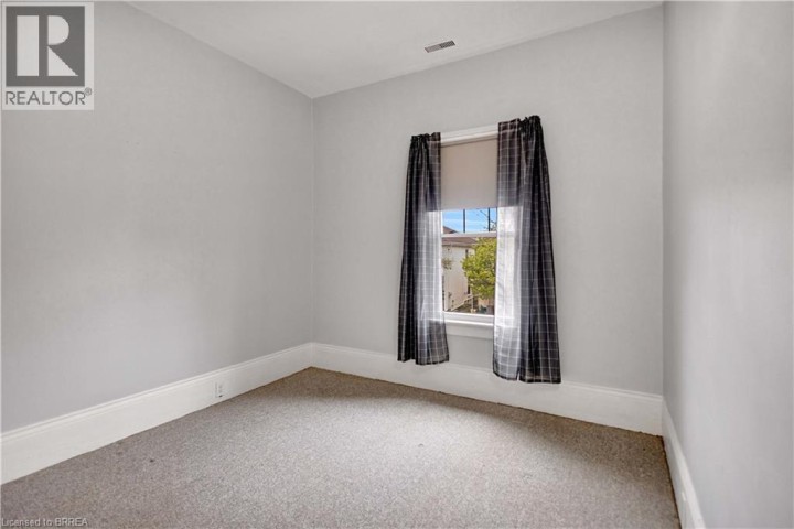 Photo 22 at 303 Dalhousie Street, East Ward, Brantford