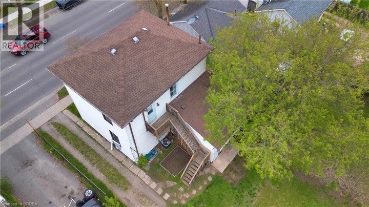 Photo 37 at 303 Dalhousie Street, East Ward, Brantford