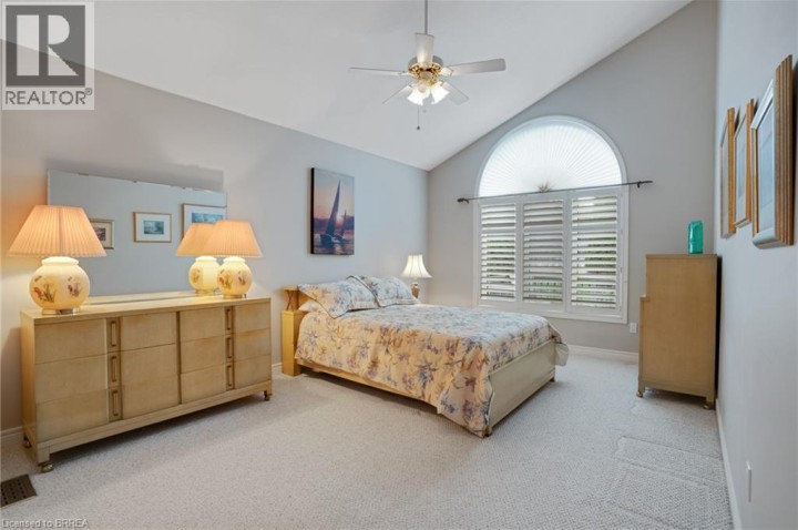 Photo 17 at 10 - 422 Powerline Road, Rosedale / Gable Height, Brantford