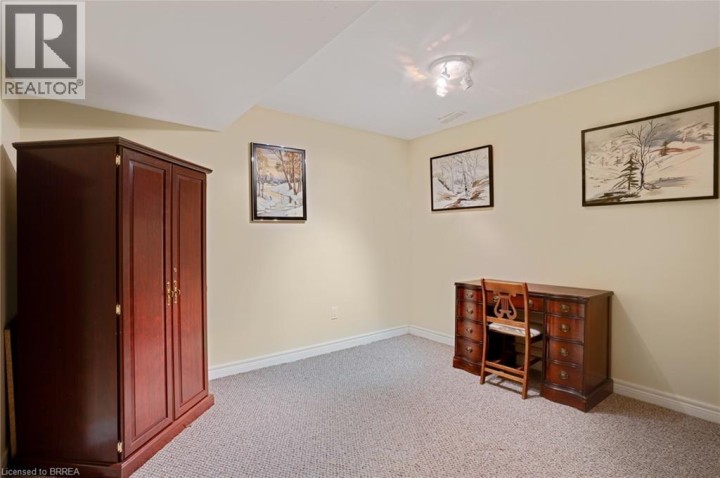 Photo 27 at 10 - 422 Powerline Road, Rosedale / Gable Height, Brantford