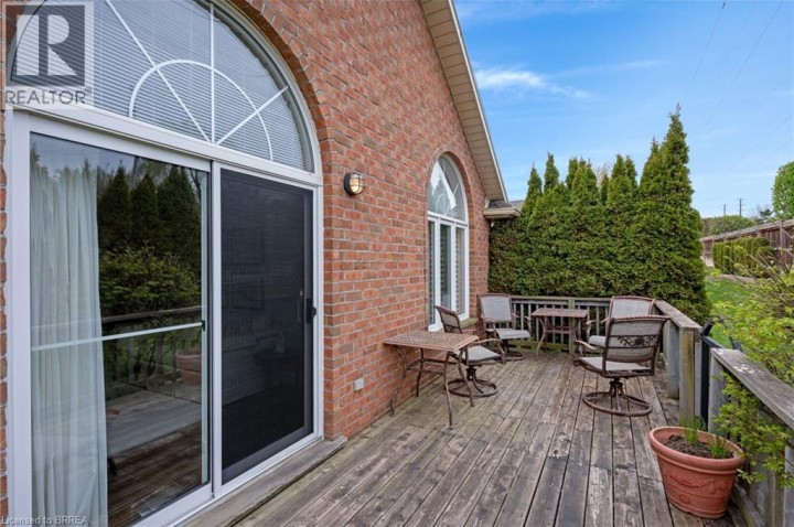 Photo 33 at 10 - 422 Powerline Road, Rosedale / Gable Height, Brantford
