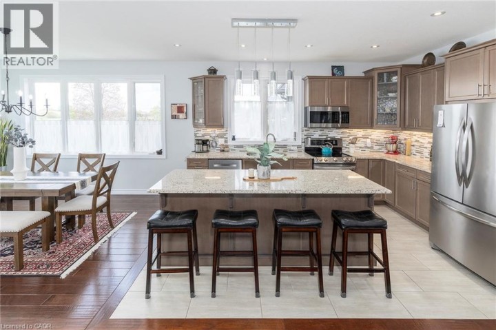 Photo 10 at 6 MacNeil Court, Middleport / Onondaga, Brantford