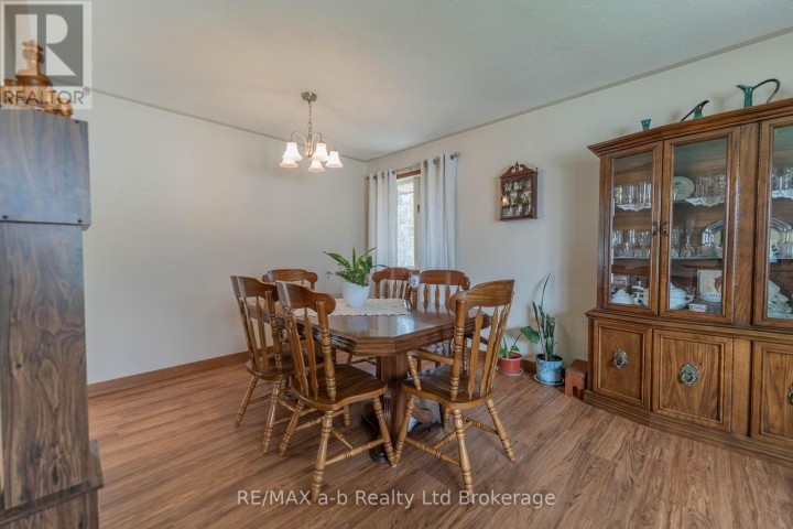 Photo 20 at 2 Cranberry Road, Tillsonburg