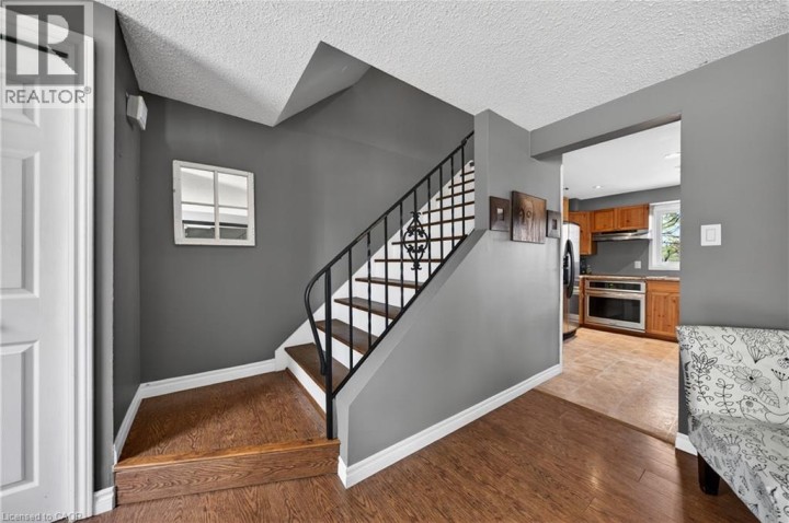 Photo 16 at 195 Old Carriage Drive, Pioneer Park / Doon / Wyldwoods, Kitchener