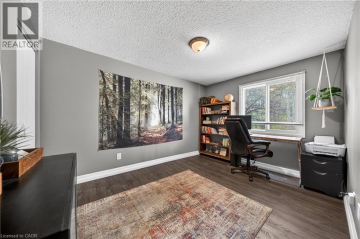 Photo 20 at 195 Old Carriage Drive, Pioneer Park / Doon / Wyldwoods, Kitchener