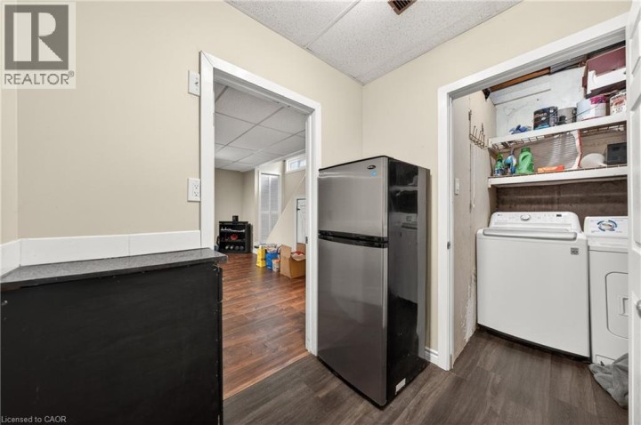 Photo 31 at 195 Old Carriage Drive, Pioneer Park / Doon / Wyldwoods, Kitchener