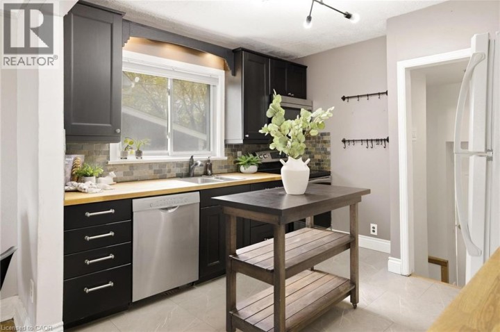 Photo 7 at 201 Bedford Road, Downtown / Rockway / S. Ward, Kitchener