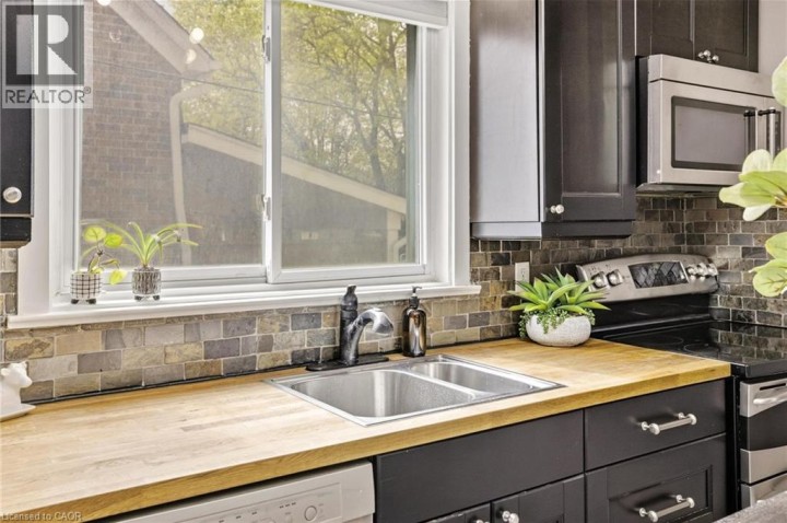 Photo 9 at 201 Bedford Road, Downtown / Rockway / S. Ward, Kitchener