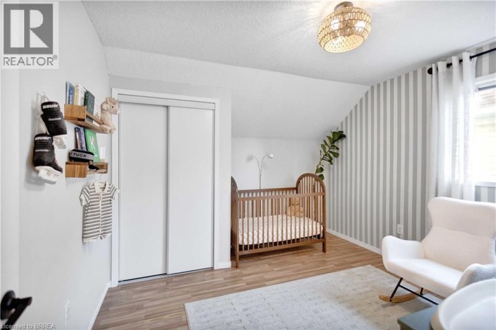Photo 28 at 35 Gaydon Way, Empire, Brantford