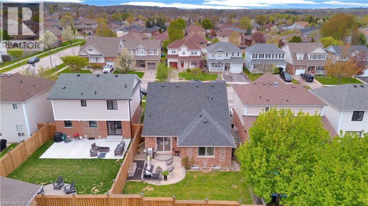Photo 44 at 35 Gaydon Way, Empire, Brantford