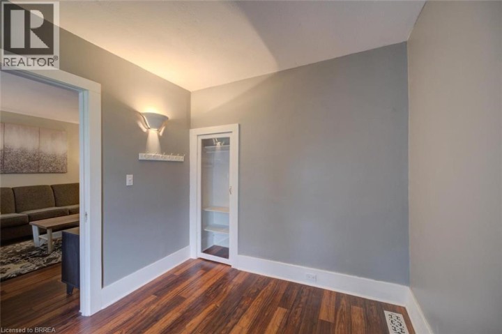Photo 16 at 27 Edwin Street, Holmedale, Brantford