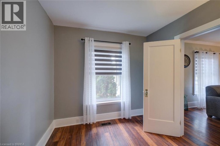 Photo 17 at 27 Edwin Street, Holmedale, Brantford
