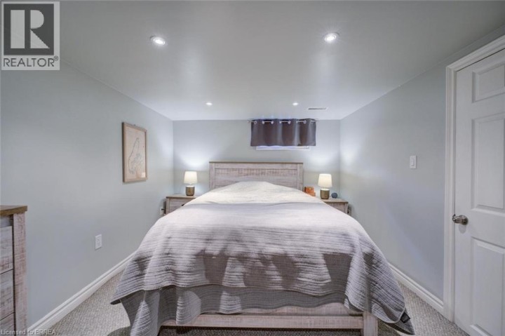 Photo 25 at 27 Edwin Street, Holmedale, Brantford