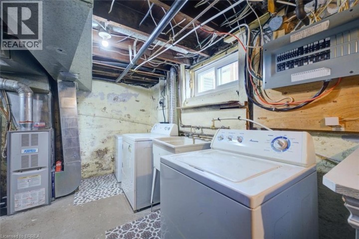 Photo 28 at 27 Edwin Street, Holmedale, Brantford