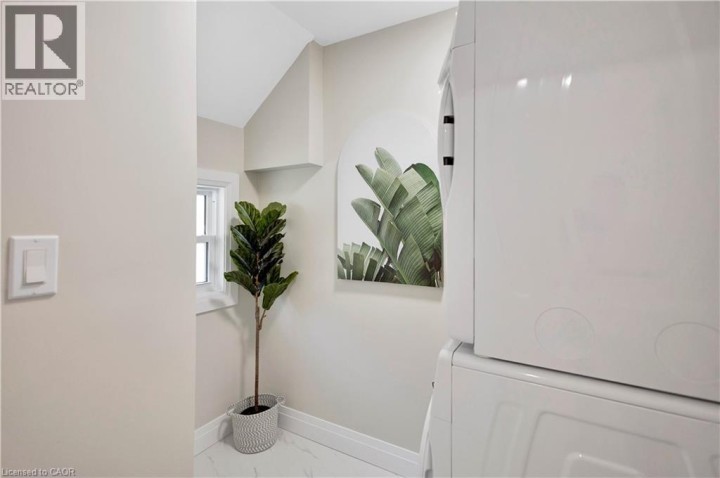 Photo 25 at 187 Drummond Street, East Ward, Brantford