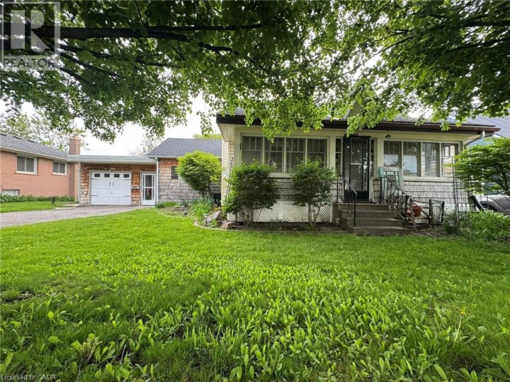 Photo 1 at 186 Norwich Avenue, Woodstock - South, Woodstock