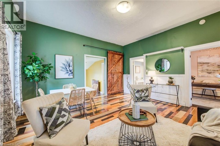 Photo 7 at 186 Norwich Avenue, Woodstock - South, Woodstock