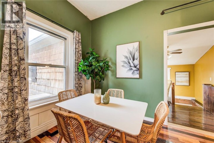 Photo 8 at 186 Norwich Avenue, Woodstock - South, Woodstock