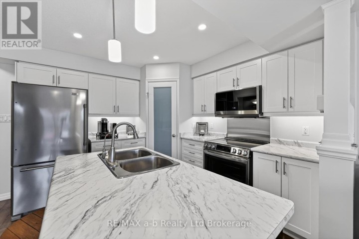 Photo 13 at 28 - 175 N Ingersoll Street, Ingersoll - North, Ingersoll