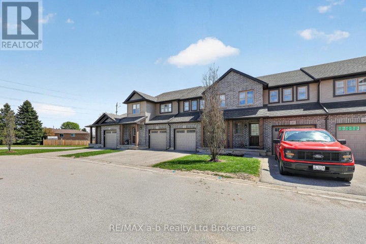 Photo 3 at 28 - 175 N Ingersoll Street, Ingersoll - North, Ingersoll