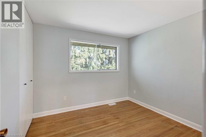 Photo 21 at 82 Forsythe Avenue, Rosedale / Gable Height, Brantford