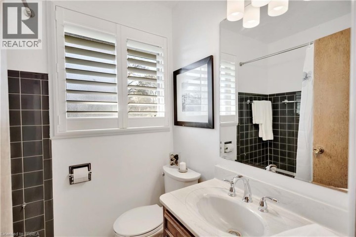 Photo 23 at 82 Forsythe Avenue, Rosedale / Gable Height, Brantford