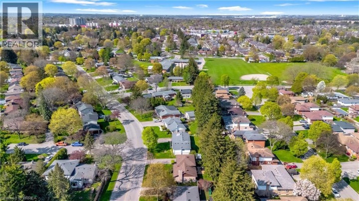 Photo 48 at 82 Forsythe Avenue, Rosedale / Gable Height, Brantford