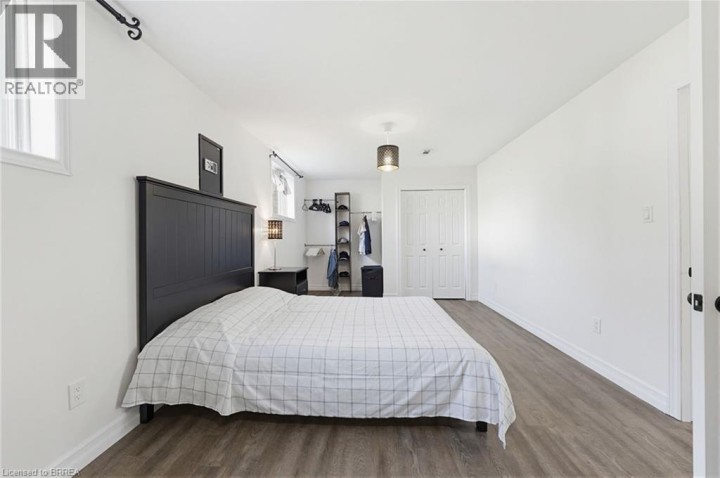 Photo 25 at 60 St. Patrick's Drive, Donegal / Mcguiness, Brantford