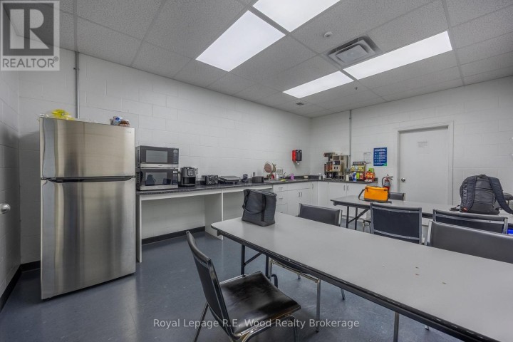 Photo 22 at 1523 Bell Mill Side Road, Tillsonburg
