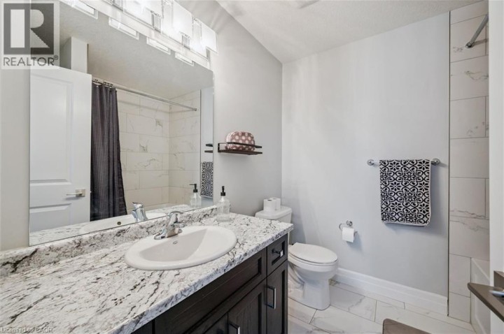 Photo 19 at 15 - 1023 Devonshire Avenue, Woodstock - North, Woodstock