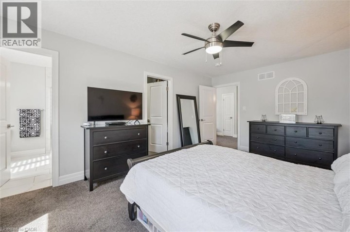 Photo 21 at 15 - 1023 Devonshire Avenue, Woodstock - North, Woodstock