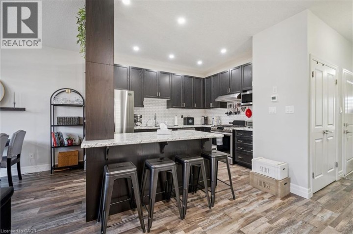 Photo 8 at 15 - 1023 Devonshire Avenue, Woodstock - North, Woodstock