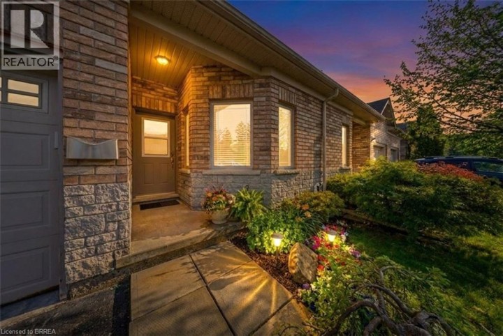 Photo 3 at 35 - 10 Cobblestone Drive, Innerkip (Victoria Park), Woodstock