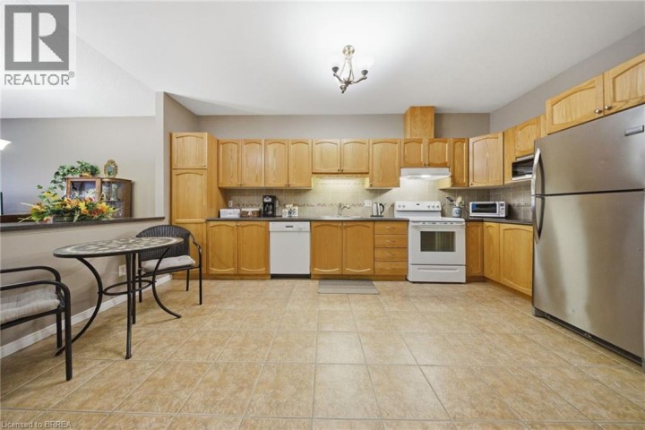Photo 6 at 35 - 10 Cobblestone Drive, Innerkip (Victoria Park), Woodstock