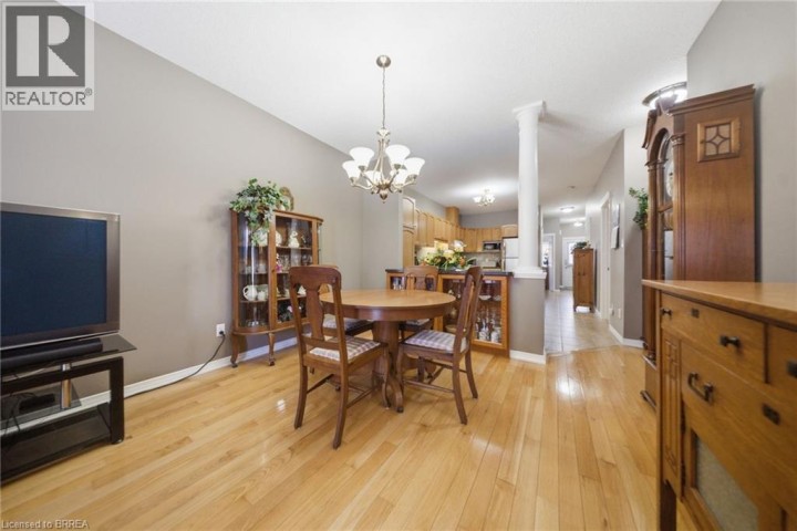 Photo 8 at 35 - 10 Cobblestone Drive, Innerkip (Victoria Park), Woodstock