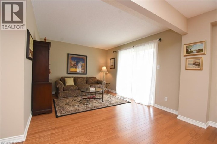 Photo 3 at 4 - 320 Hamilton Drive, Maple Lane Annex, Ancaster