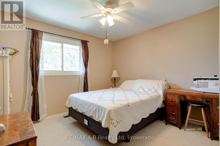 Photo 13 at 1241 - 1247 Colborne Street W, Brantford