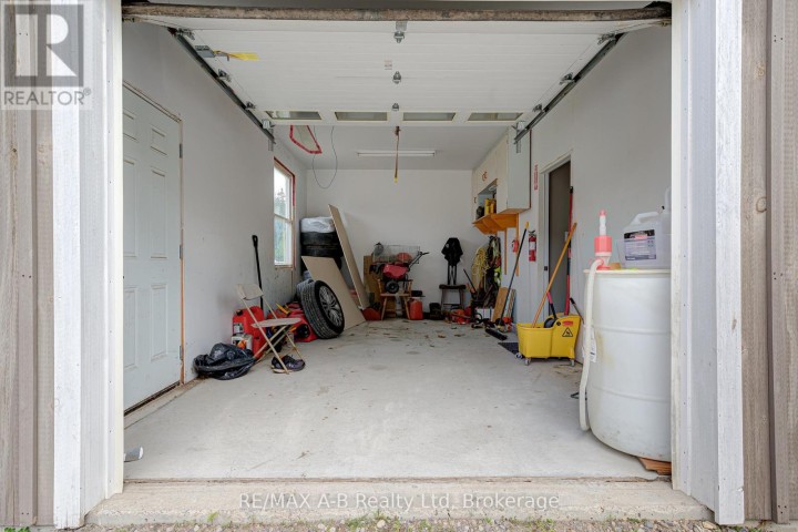 Photo 46 at 1241 - 1247 Colborne Street W, Brantford